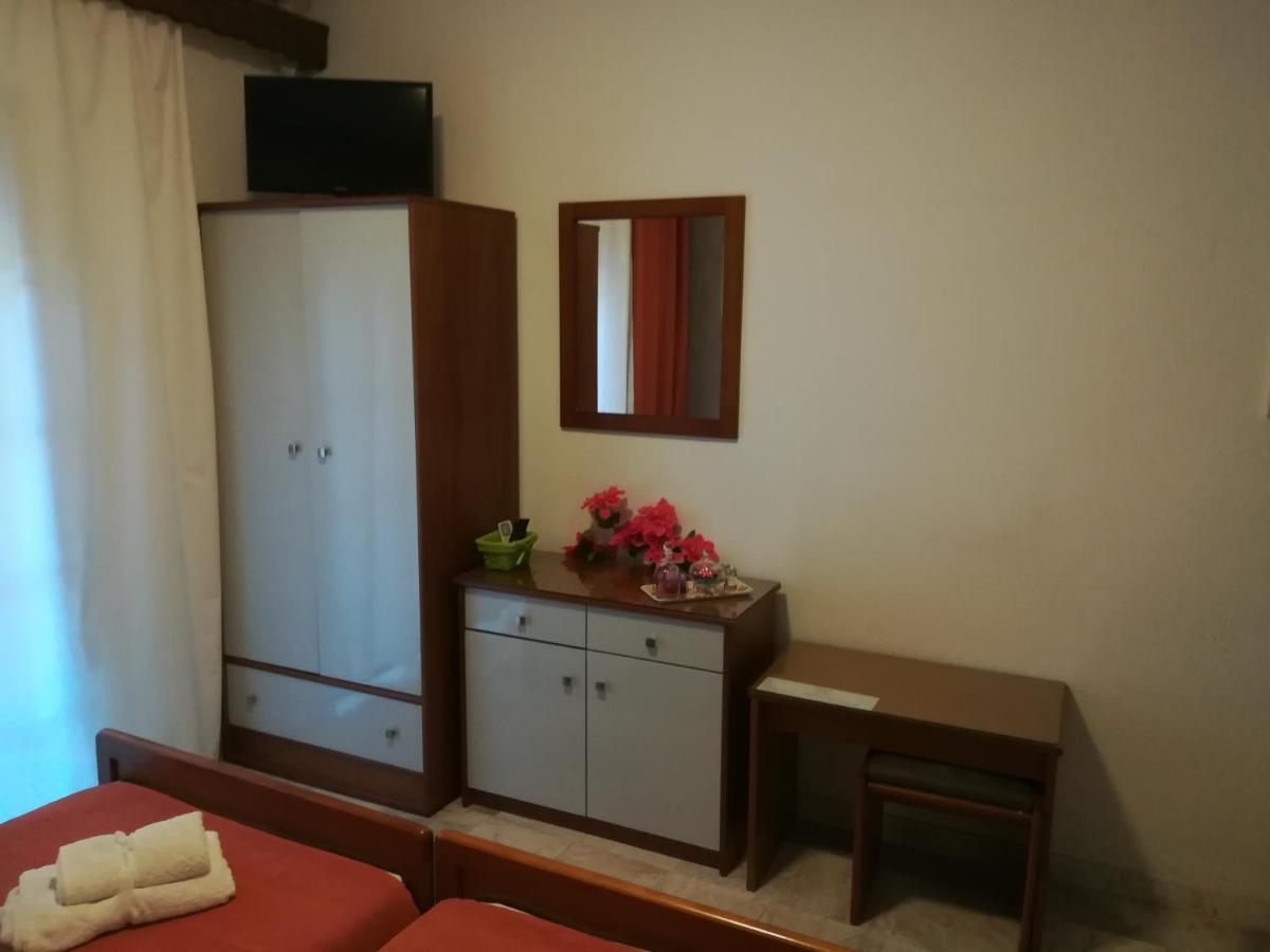 Kostas Studios Skála Marión Bagian luar foto